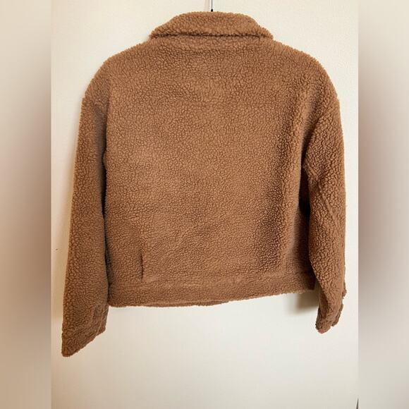 American Eagle Cropped Sherpa Jacket - Picture 7 of 7